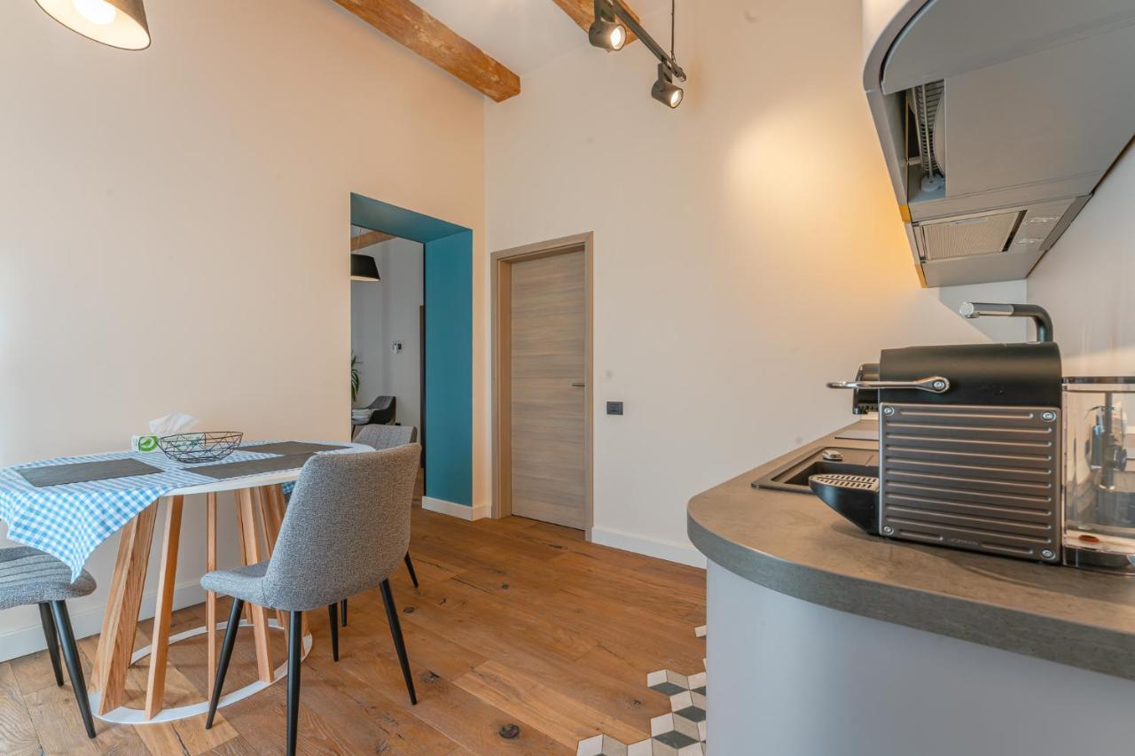Premium Suites Postavarului Μπρασόβ Εξωτερικό φωτογραφία