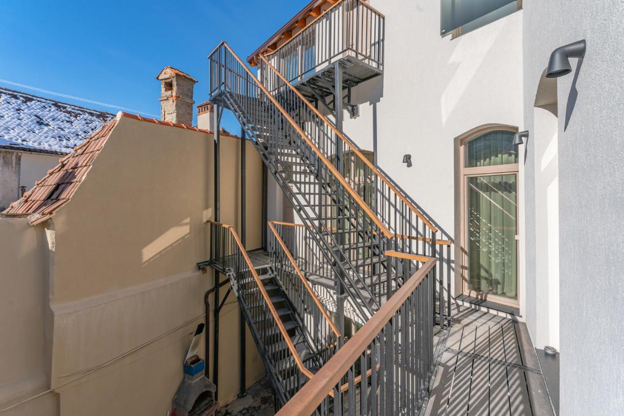 Premium Suites Postavarului Μπρασόβ Εξωτερικό φωτογραφία