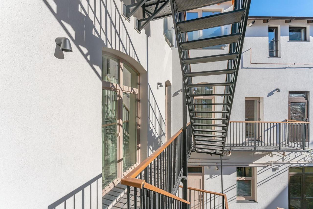 Premium Suites Postavarului Μπρασόβ Εξωτερικό φωτογραφία