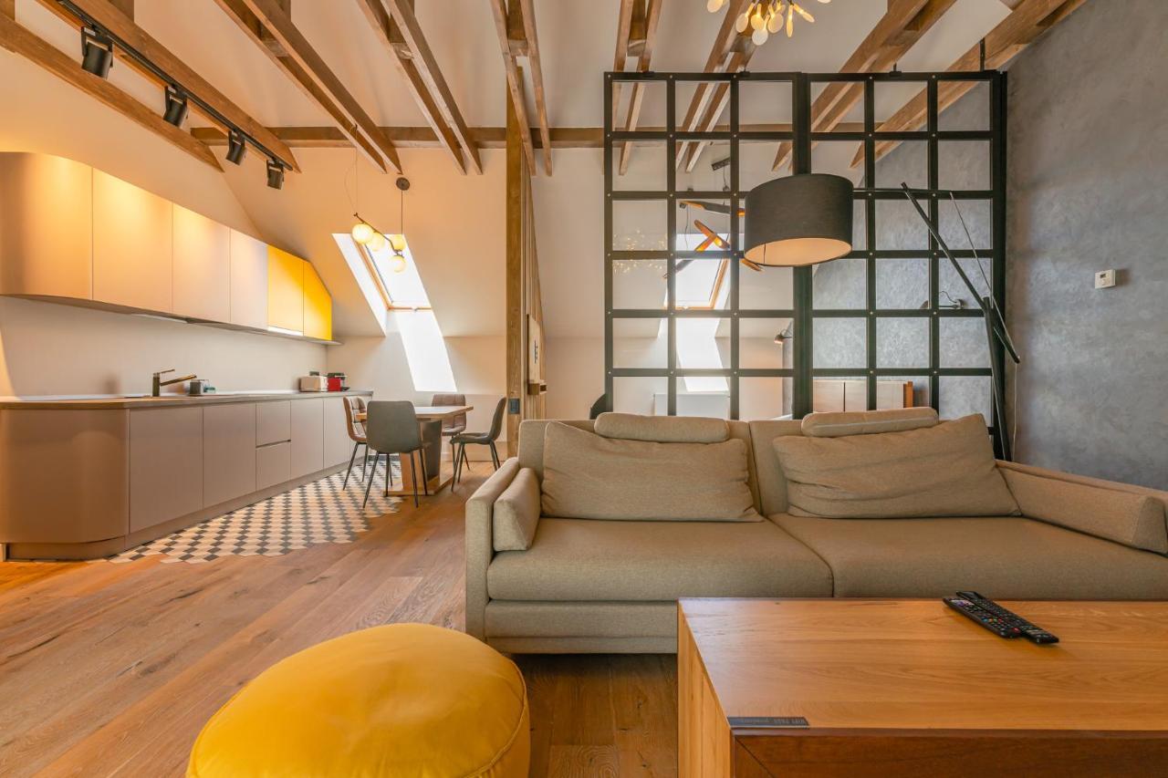 Premium Suites Postavarului Μπρασόβ Εξωτερικό φωτογραφία