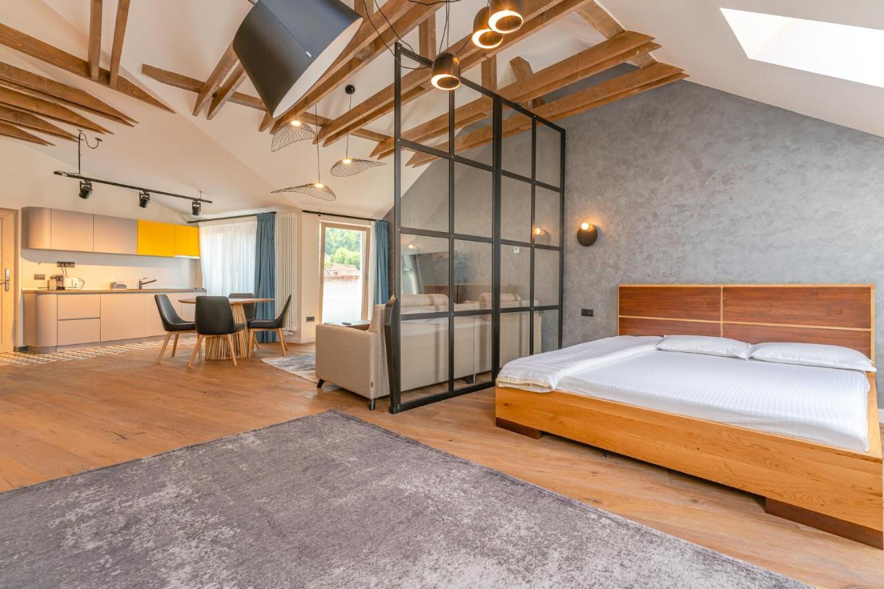 Premium Suites Postavarului Μπρασόβ Εξωτερικό φωτογραφία