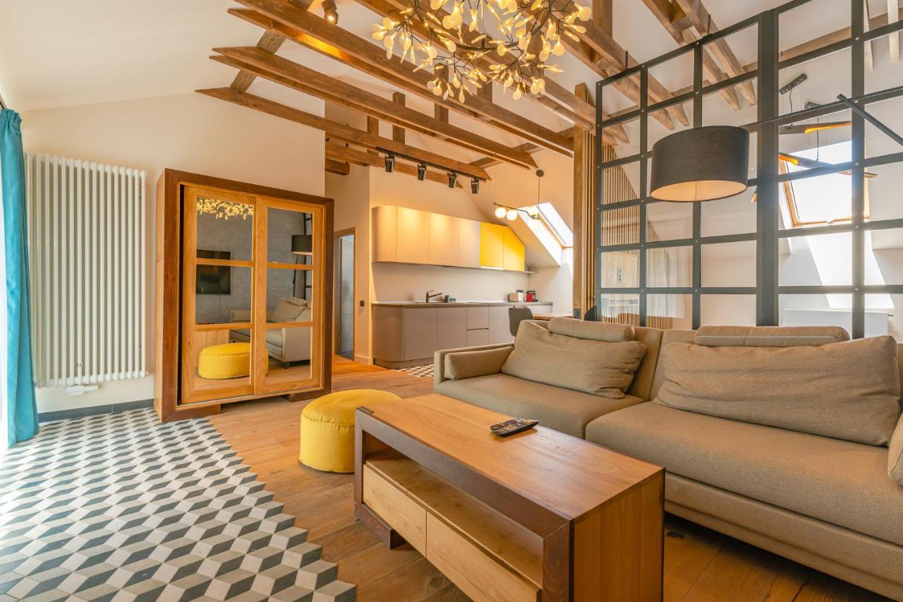 Premium Suites Postavarului Μπρασόβ Εξωτερικό φωτογραφία