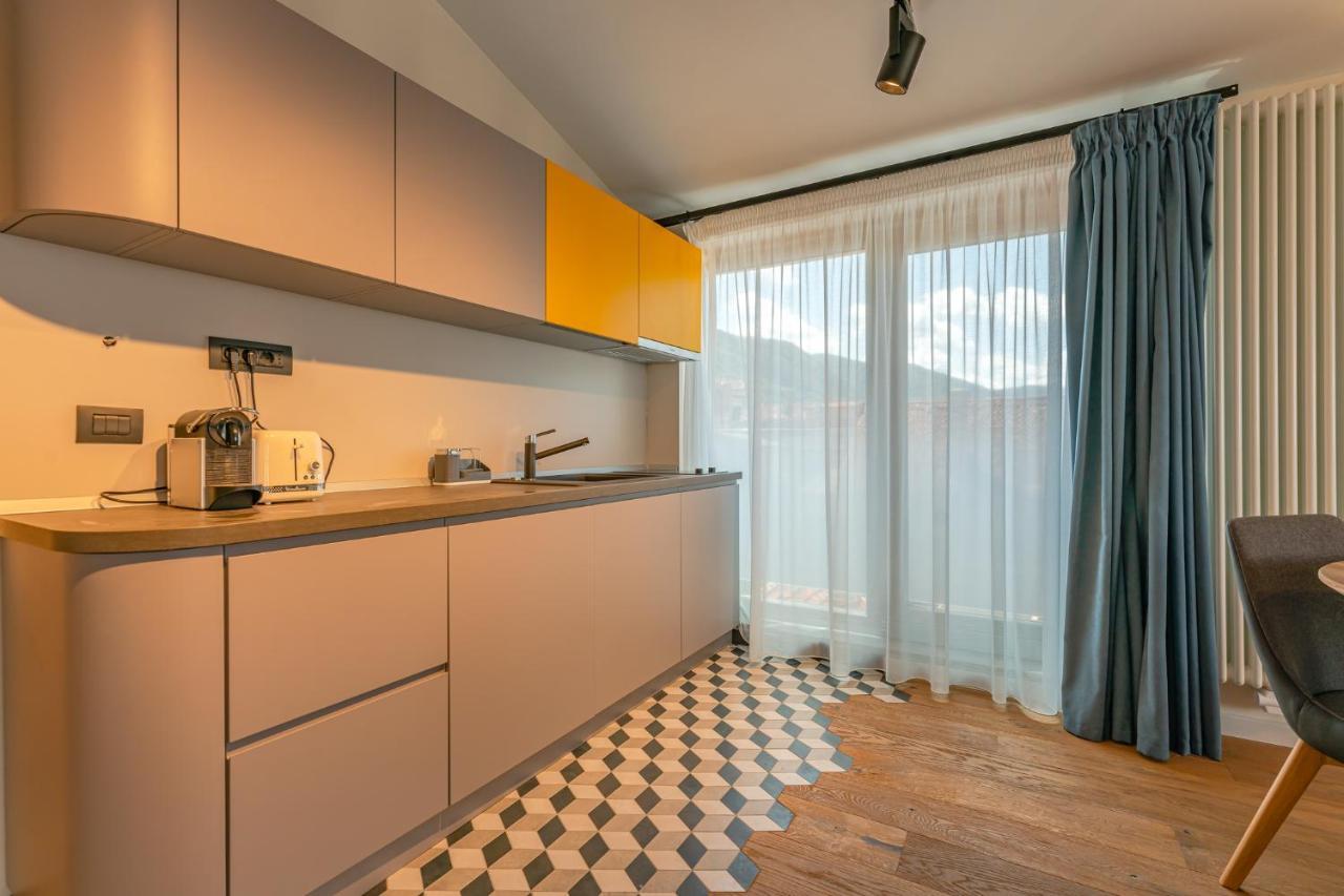 Premium Suites Postavarului Μπρασόβ Εξωτερικό φωτογραφία